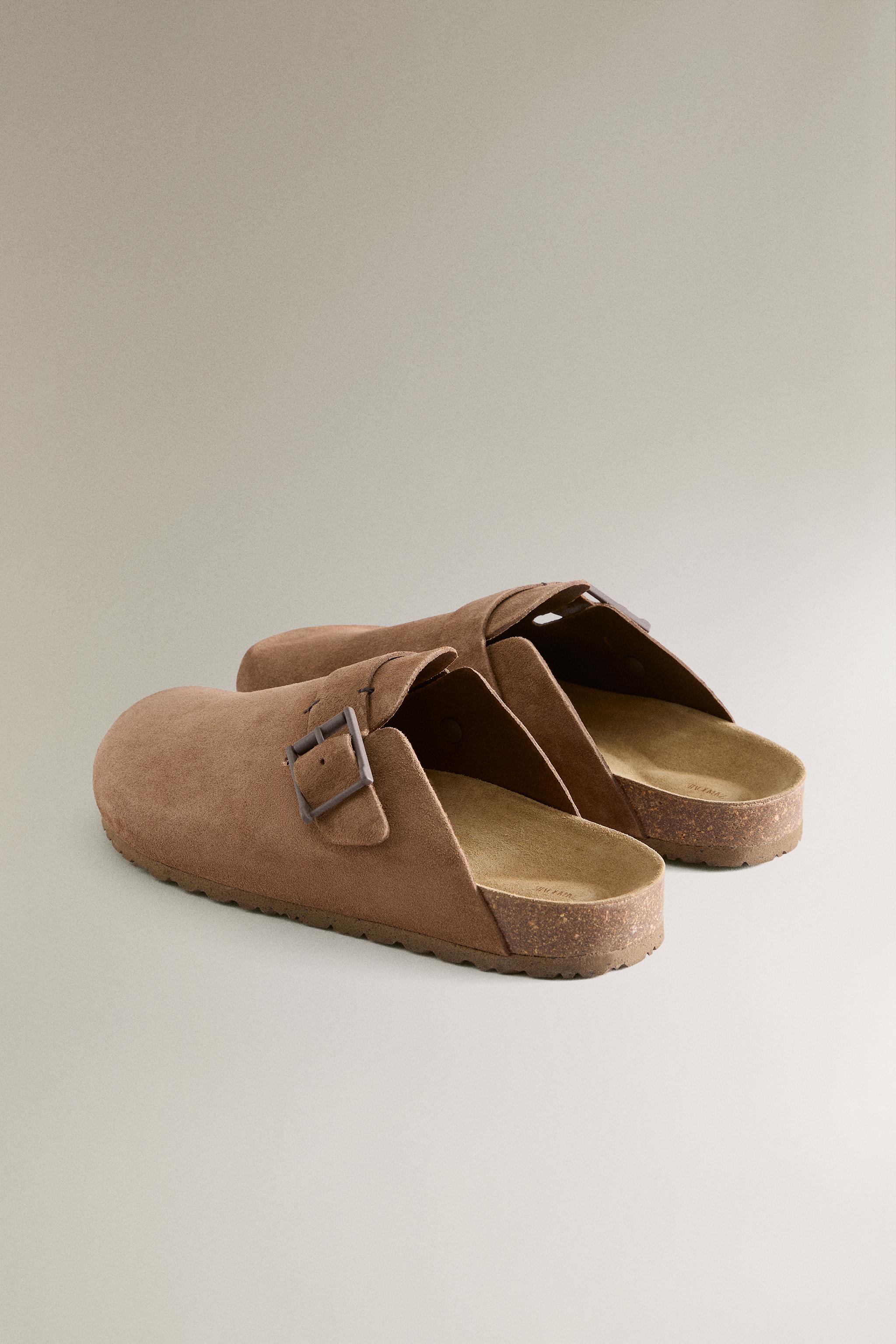 SABOT CUIR BOUCLE DÉTAIL SURPIQÛRE